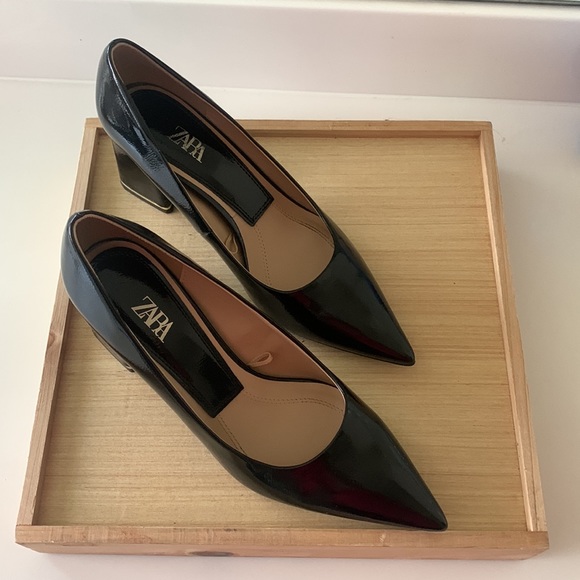 Zara Basics black block heel Size 10 - Picture 3 of 4
